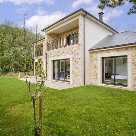 Maison Familiale Moderne Pres De La Pour 12 Personnes - Fr-1-788-85 Vakantiehuis